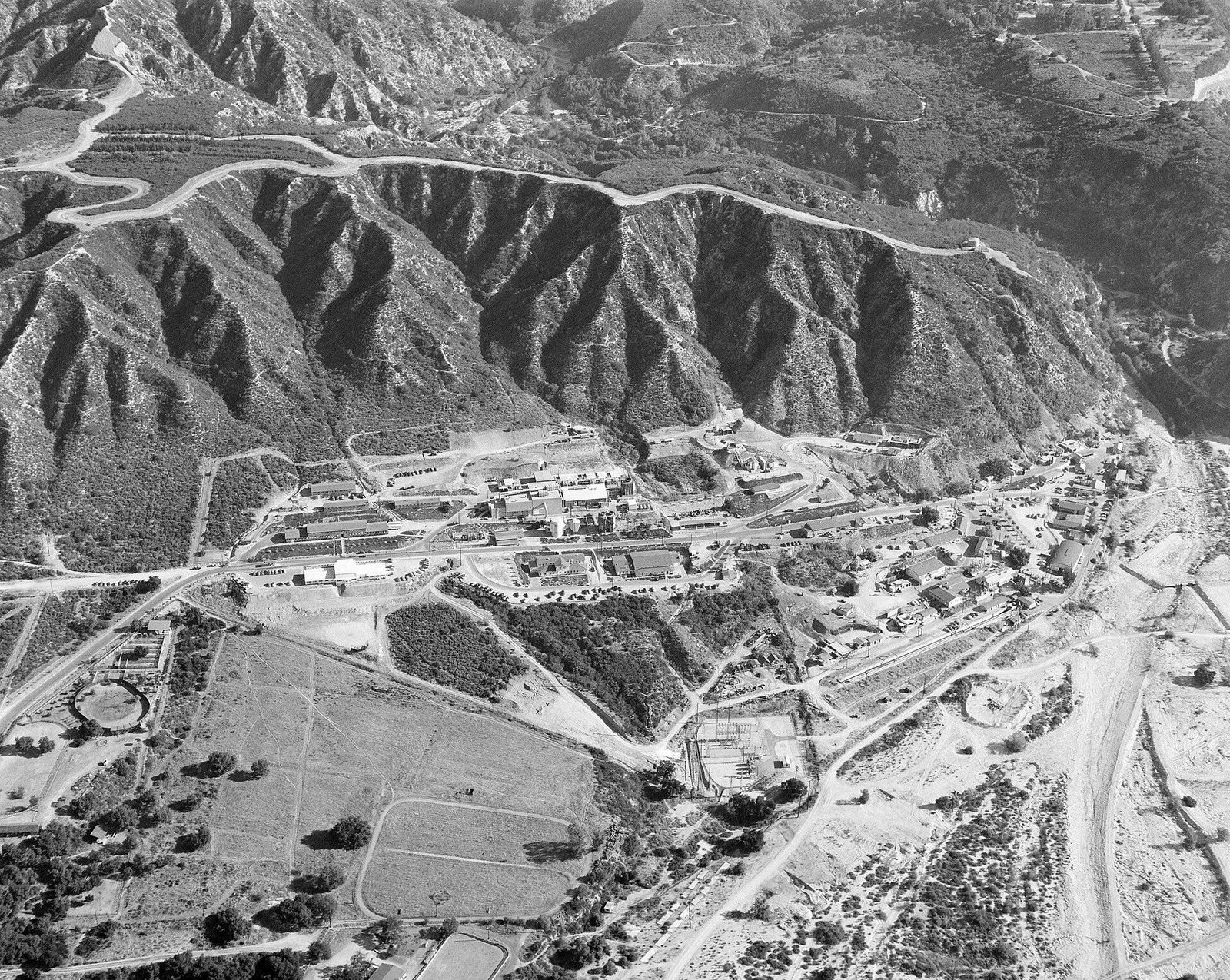 An aerial view of the Jet Propulsion Laboratory site in the Arroyo Seco in 1950, with the, a Wikimedia Commons photograph in the encyclopedia of Mike Kobeissi